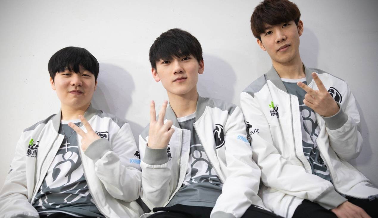 春和景明 春和景明