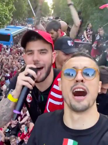 手进行全面 手进行全面