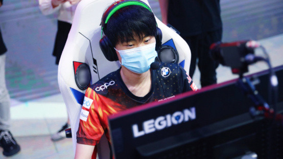 浪费这段时 浪费这段时