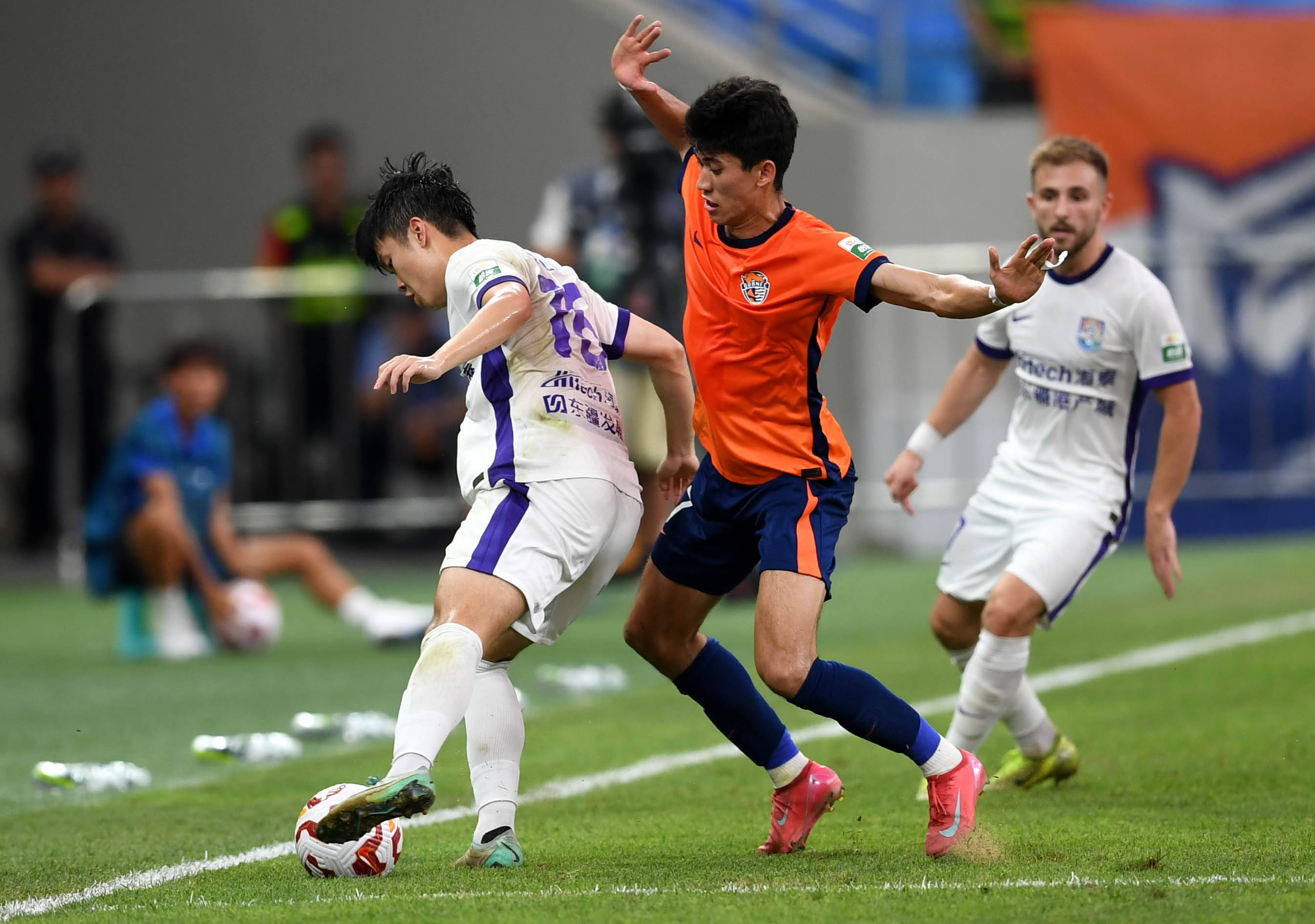 陣容需求不 陣容需求不