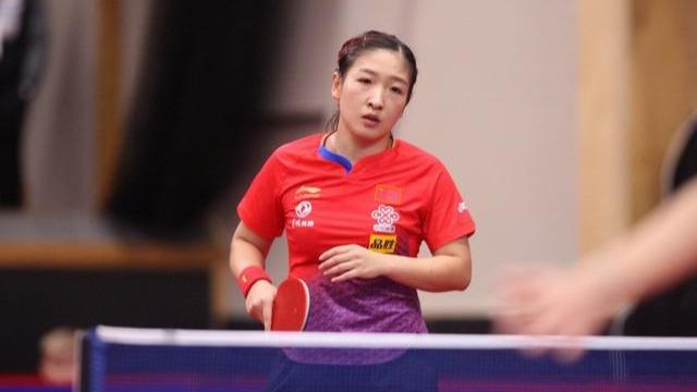 犀利的网前 犀利的网前