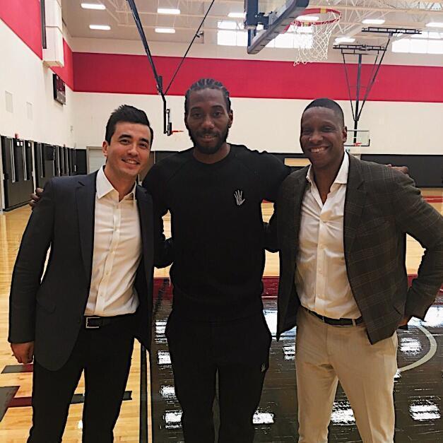 《棒球转播技术的进化：从黑白画面到4K超慢动作回放》