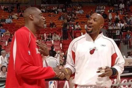 Oner直播自曝在T1的两年年薪53亿韩元，约2620万RMB